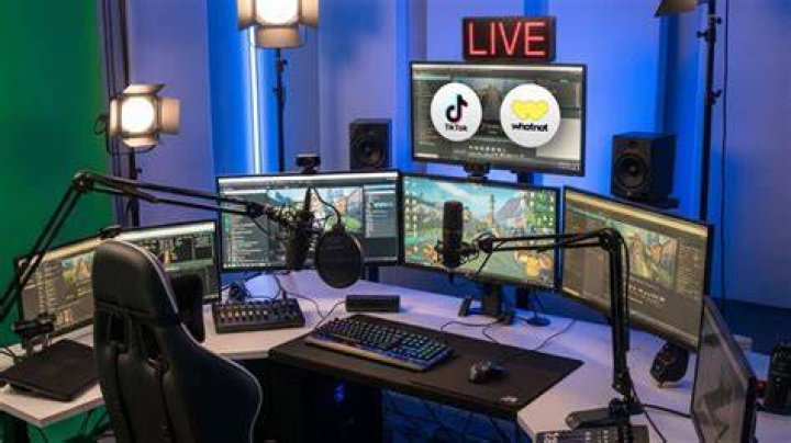 Various devices accessing streaming content